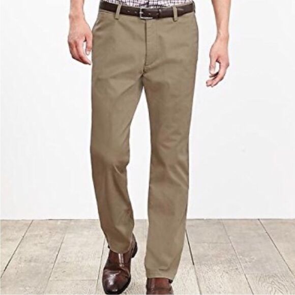 Banana Republic Other - Banana Republic Gavin Chino 35/32 Straight Relaxed